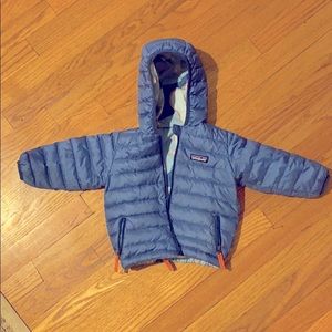 EUC Boys 12-18m Patagonia reversible down jacket